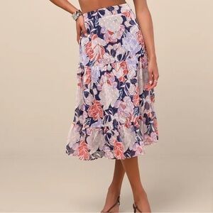 Lulu's “Floating Through Flowers” Multi Floral Skirt – SIZE Large 🌸 EUC
